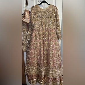 Kanwal Malik original dress color pink Pakistani lengha lehngha designer